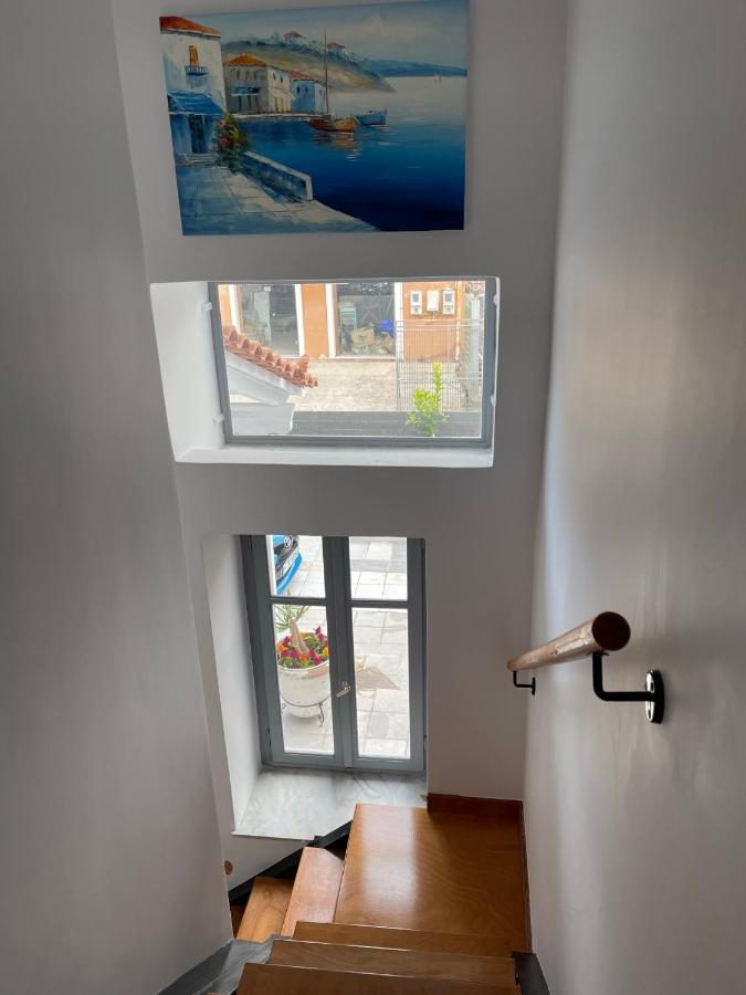 Axs First Floor Apartment Aegina Town Εξωτερικό φωτογραφία