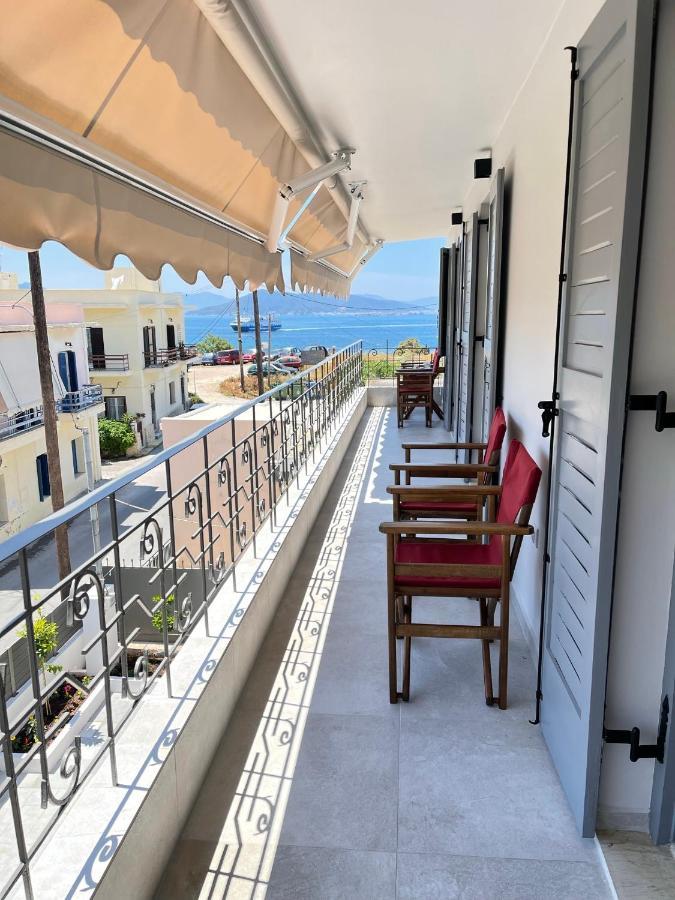 Axs First Floor Apartment Aegina Town Εξωτερικό φωτογραφία