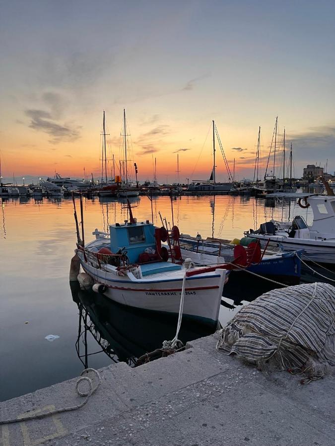 Axs First Floor Apartment Aegina Town Εξωτερικό φωτογραφία